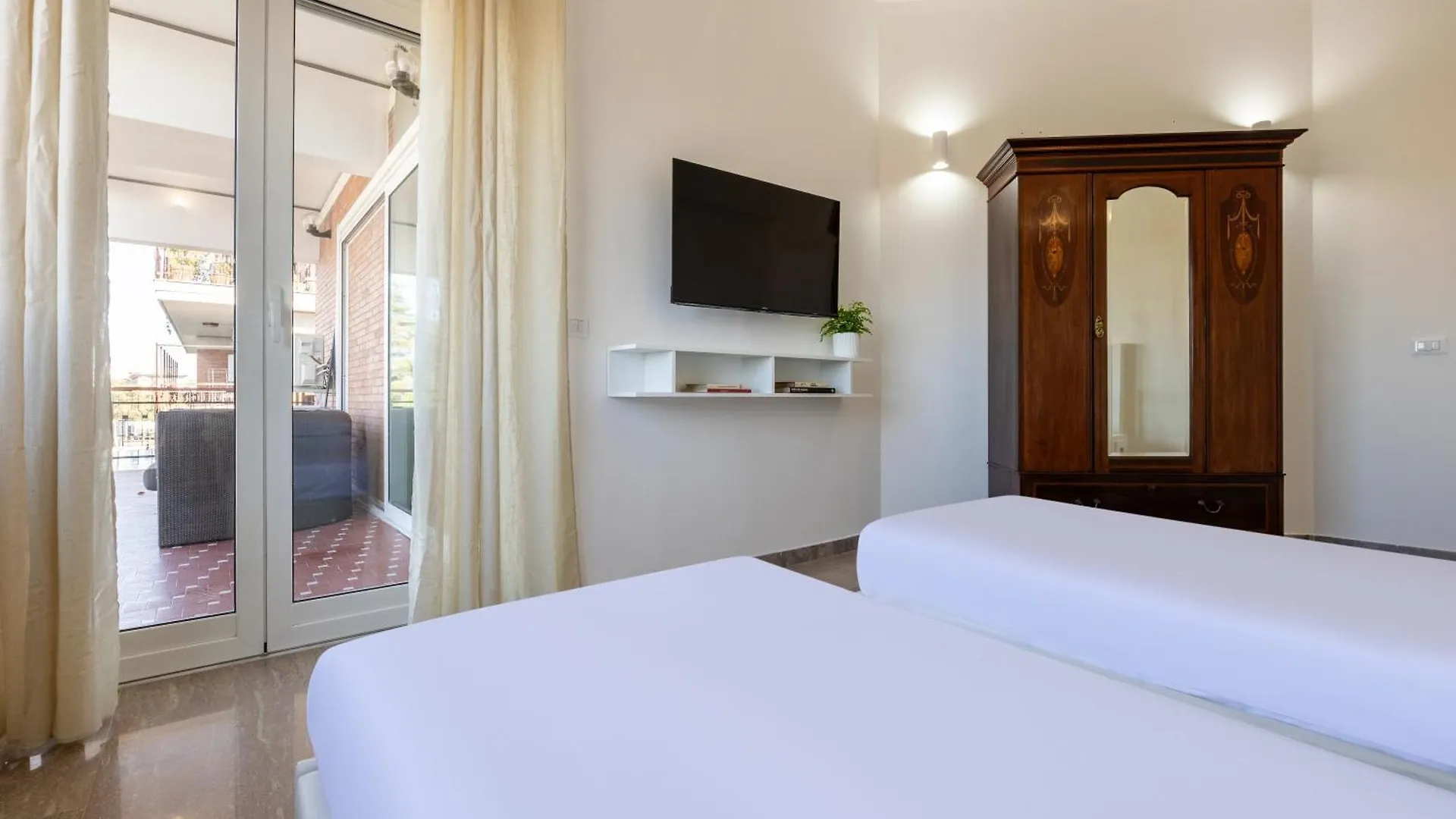 Bed & Breakfast Vaticano84 Gemelli Rome